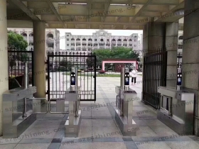 湖北某高檔小區(qū)圓柱動(dòng)態(tài)人臉識別案例